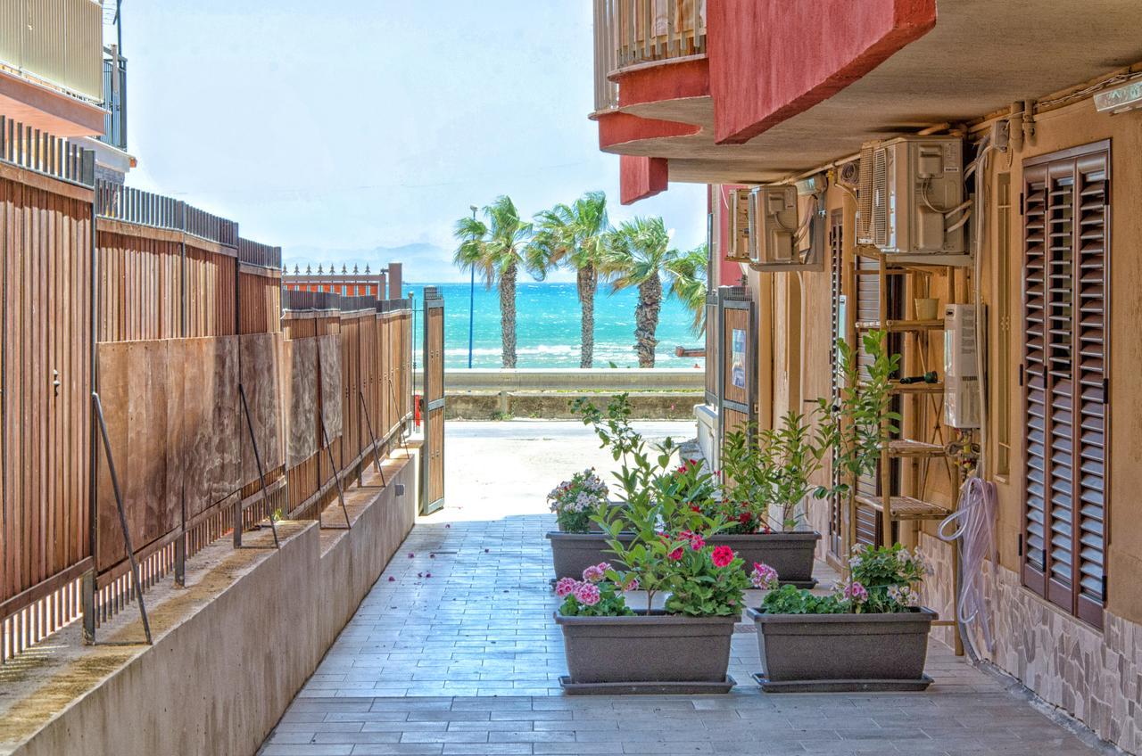 B&B Del Lido Порто Емпедокле Екстериор снимка
